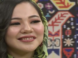 Jawand Rung wiht Hania and Fawad Pashto Morning Transmission AVT Khyber